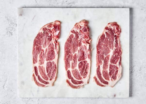 Chuleta de aguja de cerdo (1 kg aprox.)